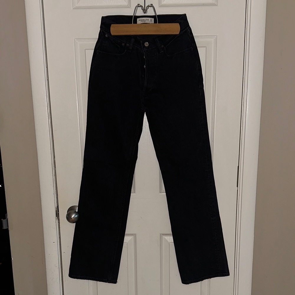 Abercrombie & Fitch Women's Black The 90’s Baggy Low Rise